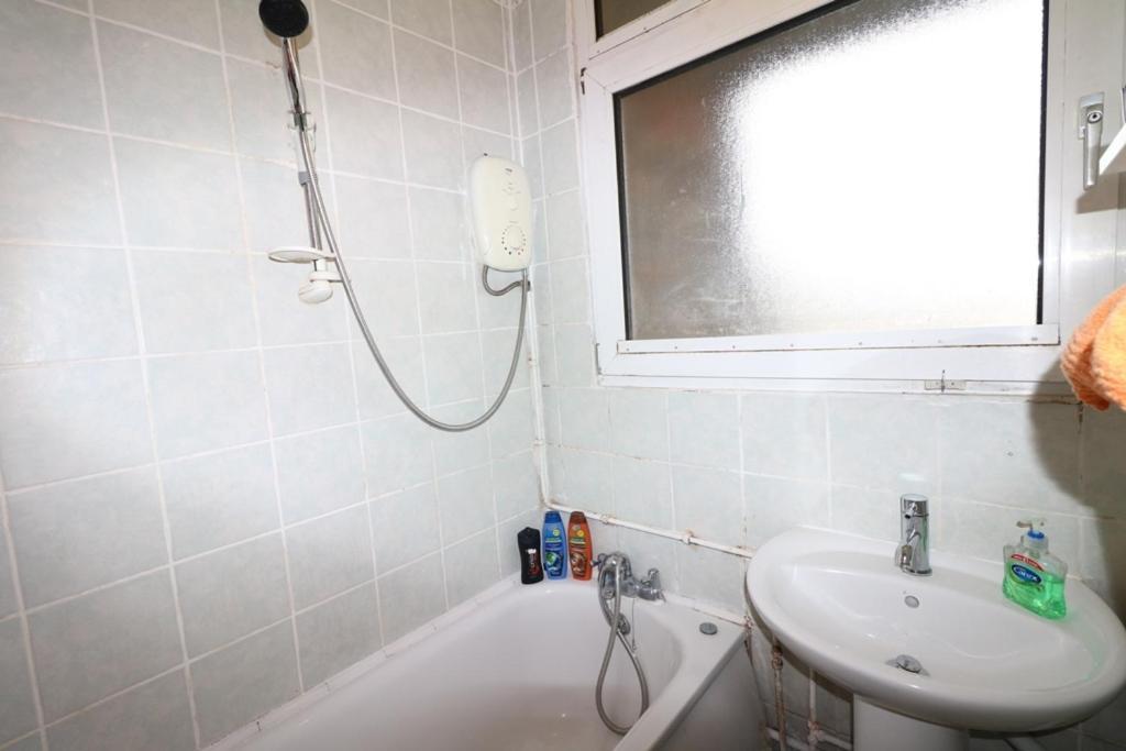 Cosy 3 Bed Apt, Old Truman Brewery! Brick Lane, London, E1 Buitenkant foto